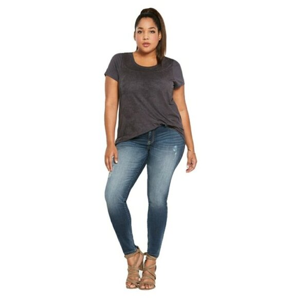 Torrid Perforated Faux Suede Gray Tee 2x - Picture 3 of 8